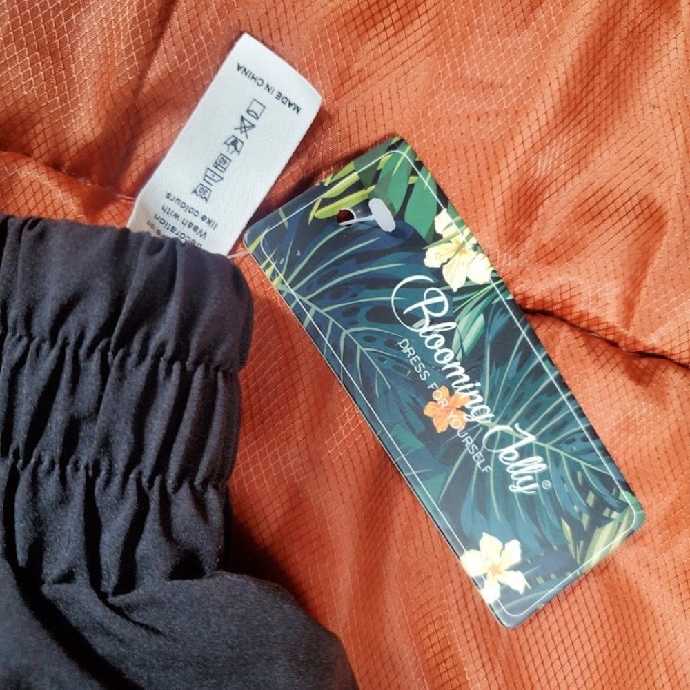 NWT Blooming Jelly Womens Size Large High Waisted Running Shorts Athletic Black - Picture 6 of 10